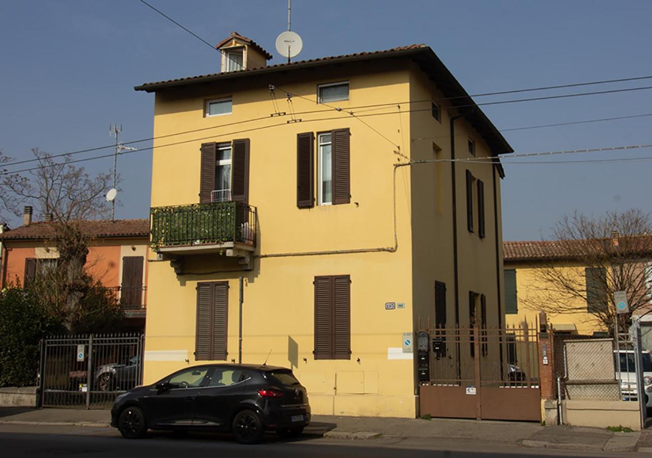 Athena Rooms - Parcheggio Privato Bologna Luaran gambar