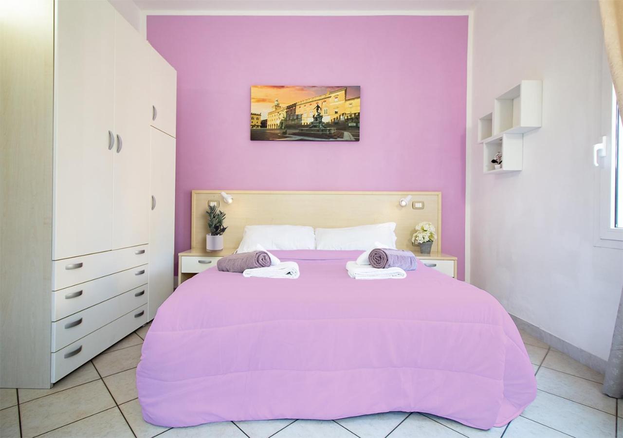 Athena Rooms - Parcheggio Privato Bologna Luaran gambar