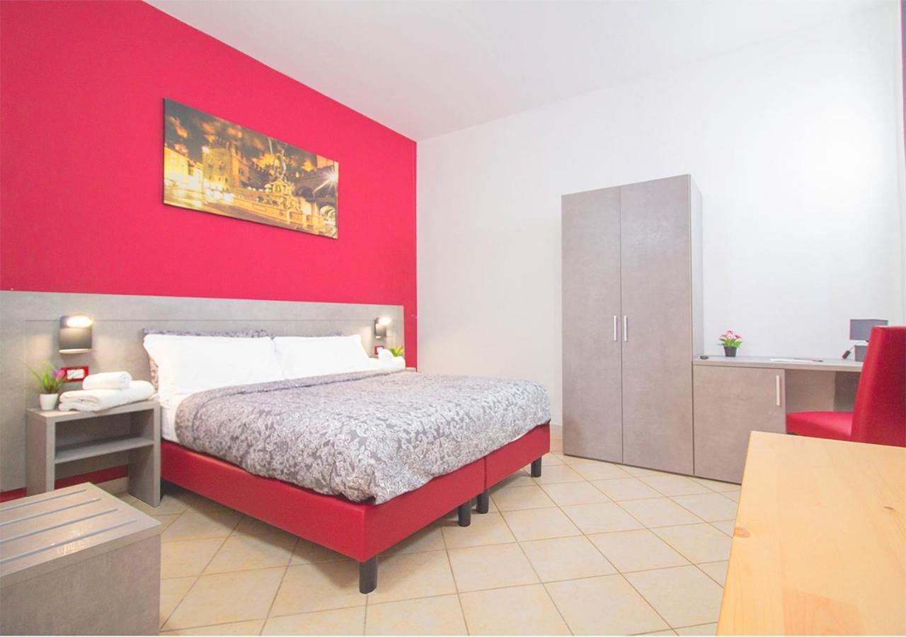 Athena Rooms - Parcheggio Privato Bologna Luaran gambar