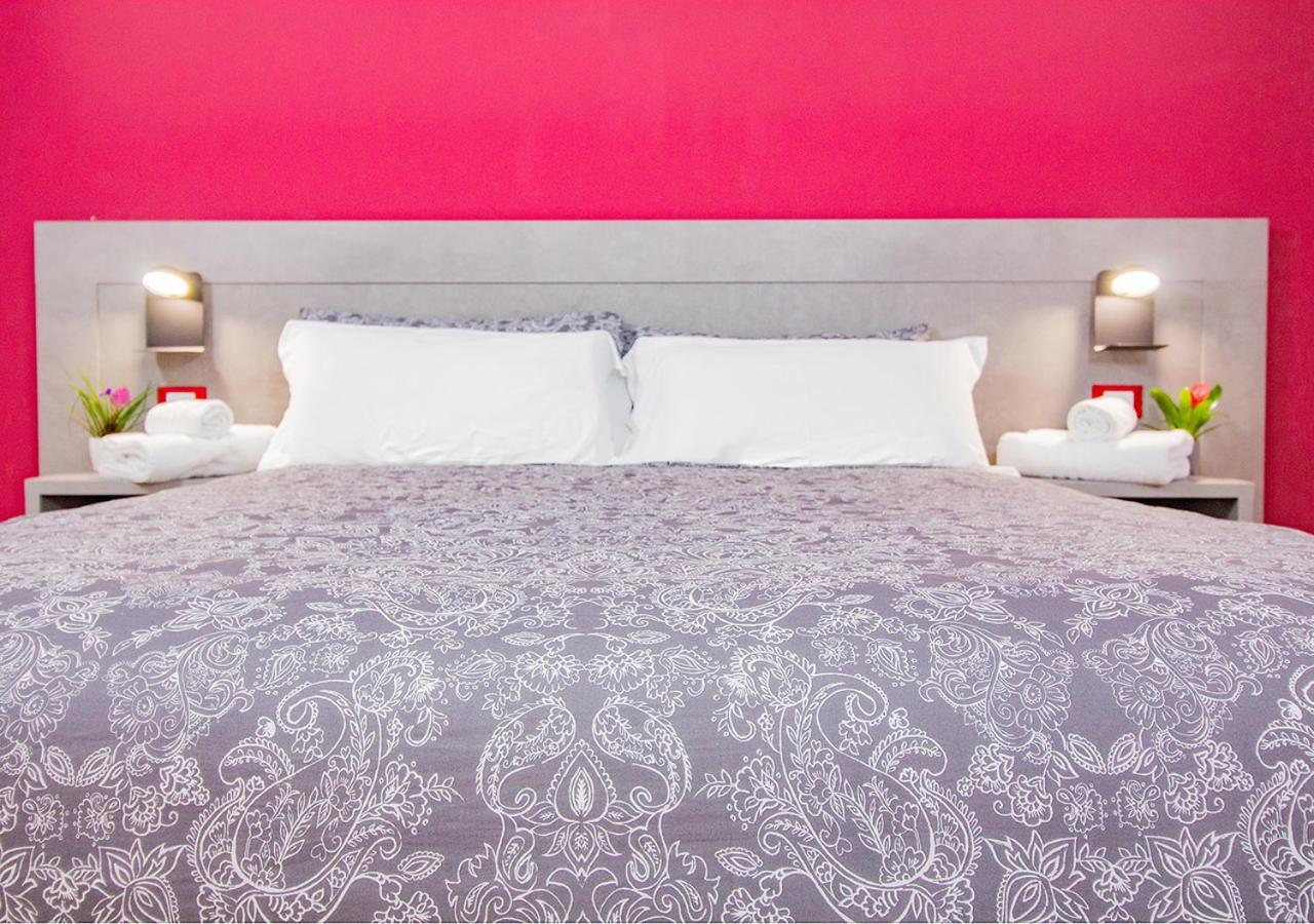Athena Rooms - Parcheggio Privato Bologna Luaran gambar