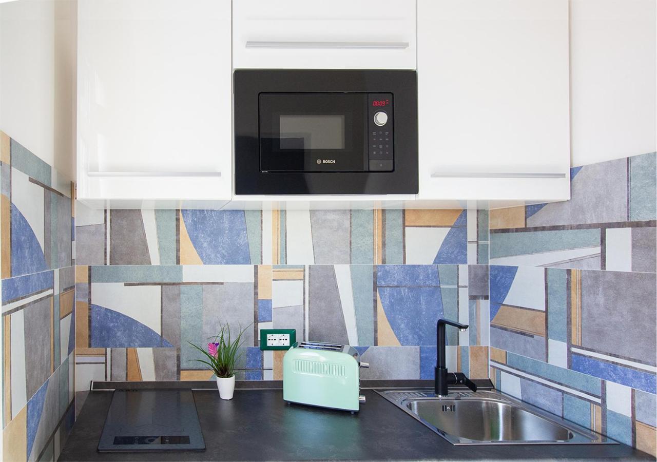 Athena Rooms - Parcheggio Privato Bologna Luaran gambar