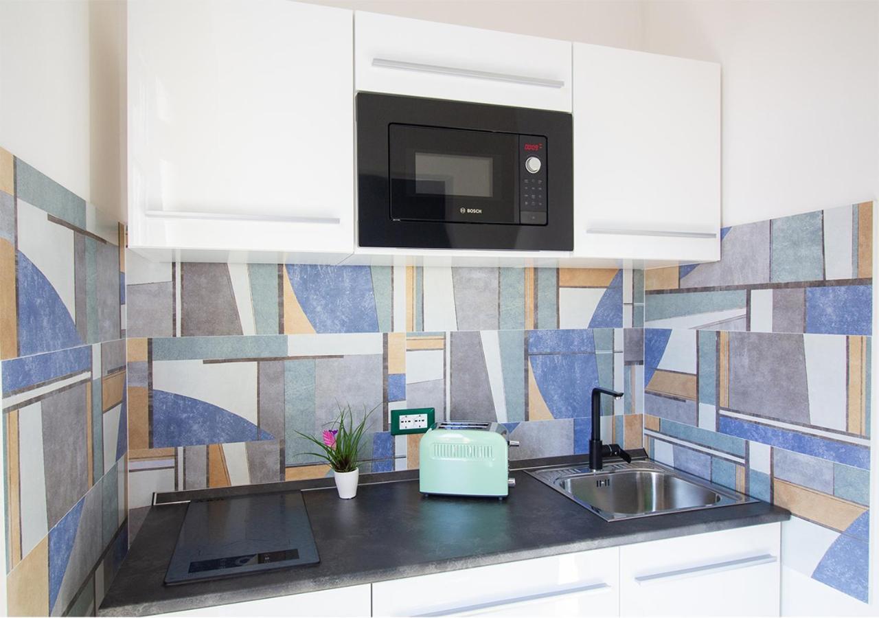 Athena Rooms - Parcheggio Privato Bologna Luaran gambar