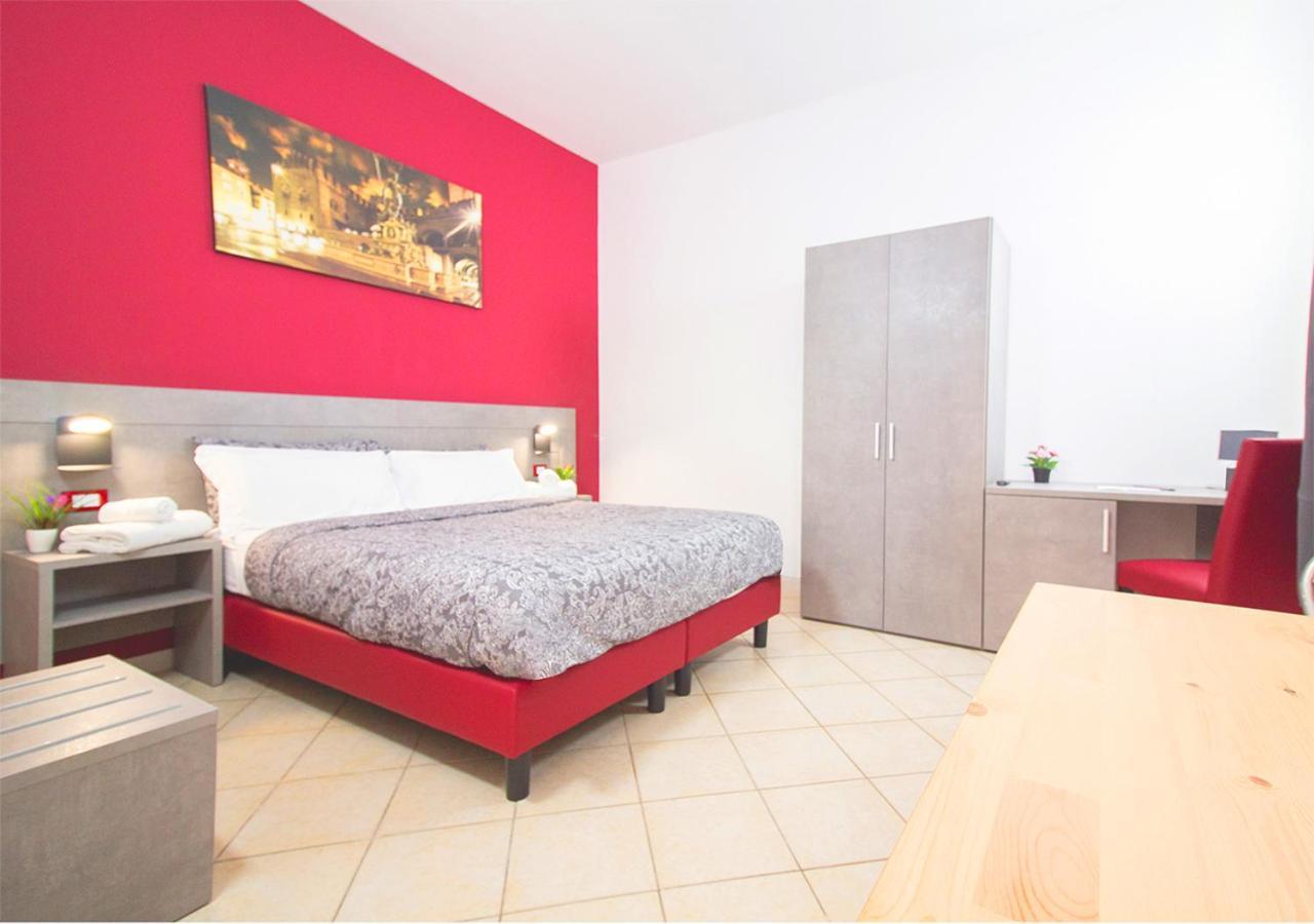 Athena Rooms - Parcheggio Privato Bologna Luaran gambar